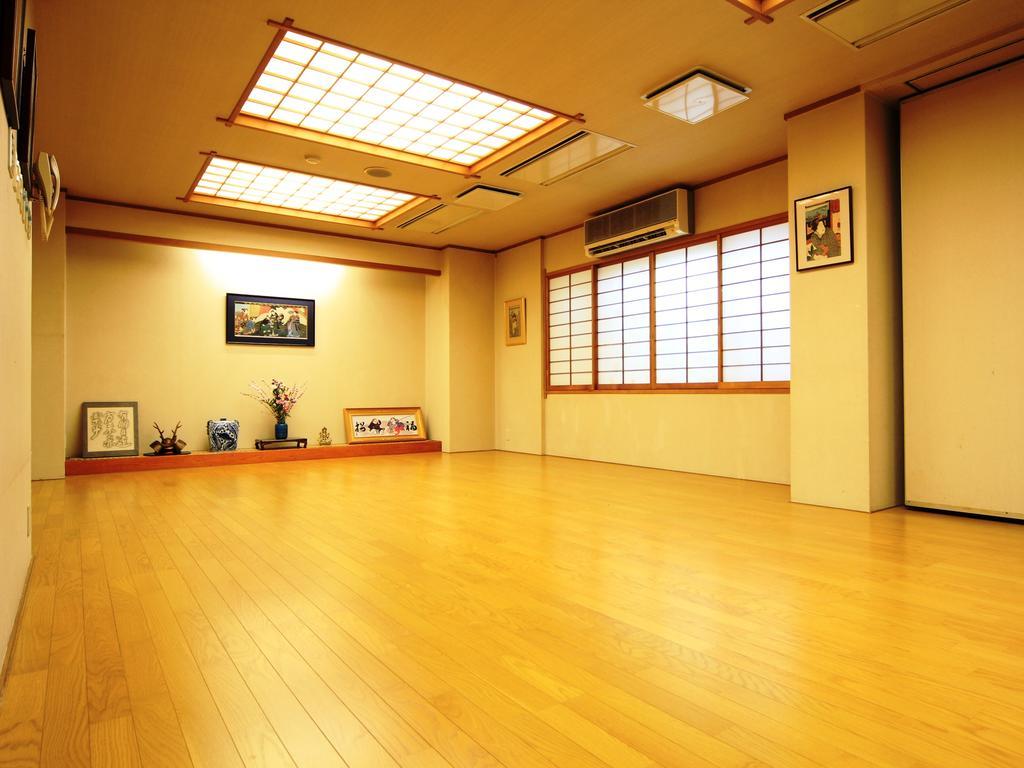 Отель Asahi Club Chikuma Экстерьер фото